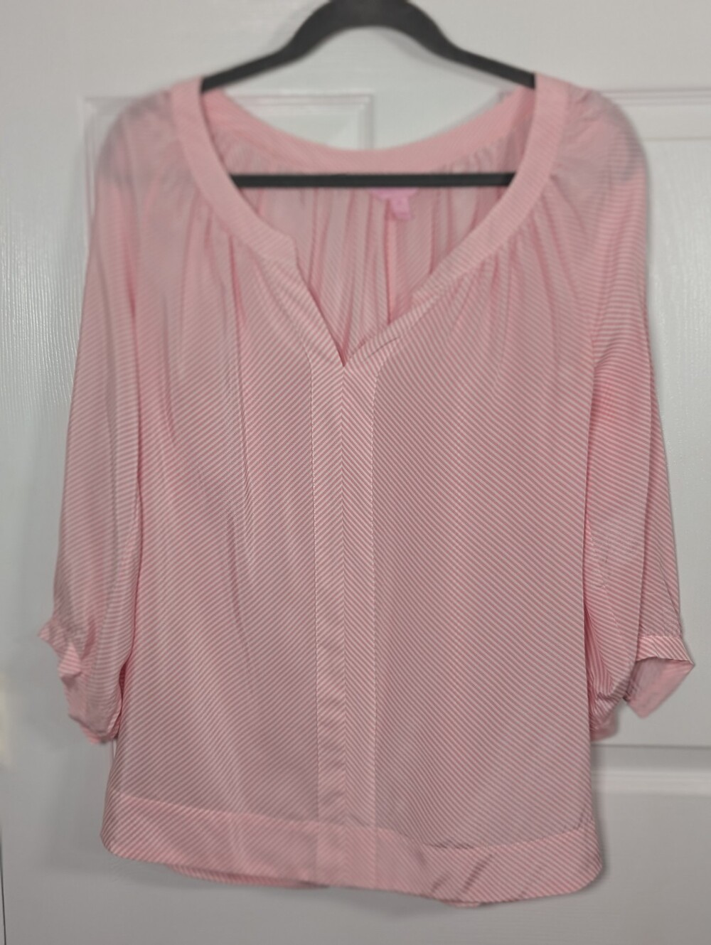 Lilly Pulitzer Moxy Top M Flutter Pink Lucky Diagonal Stripe 100% Silk Blouse